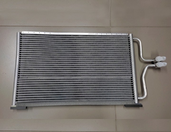 Chladič klimatizácie LADA NIVA 21214-8112010